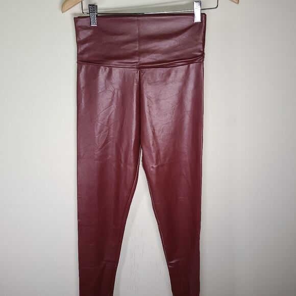 Zen Lily Compression Vegan Leather Leggings (2XL) - Picture 1 of 6